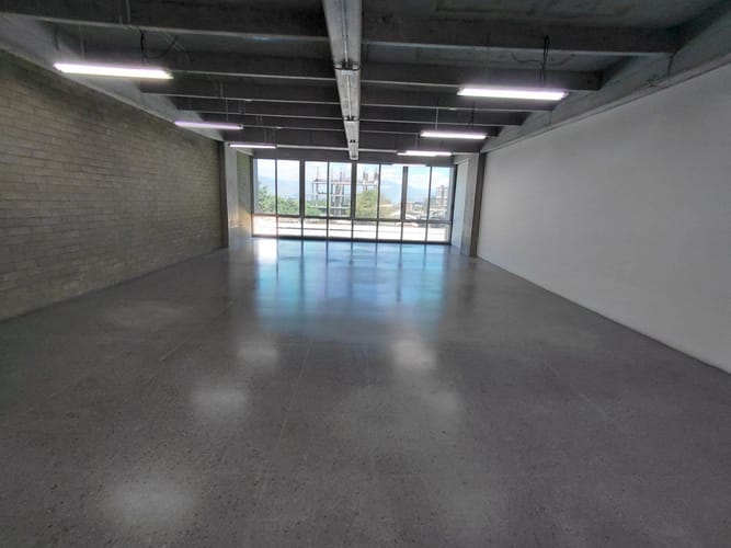 Oficina en arriendo en Rodeo Alto, Medellín, 176 m² · foto 4 de 12
