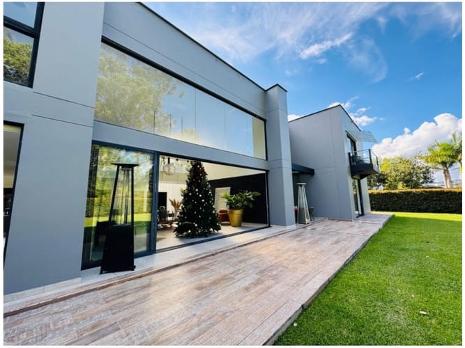 Casa de 6 alcobas en venta en Llano Grande, Rionegro · foto 3 de 24