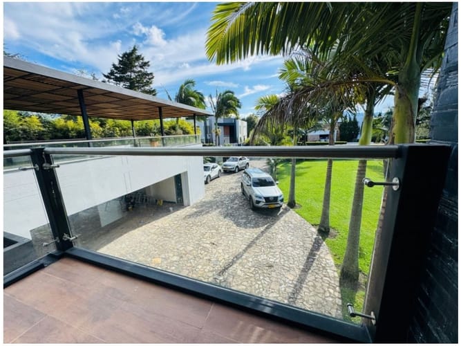 Casa de 6 alcobas en venta en Llano Grande, Rionegro · foto 4 de 24