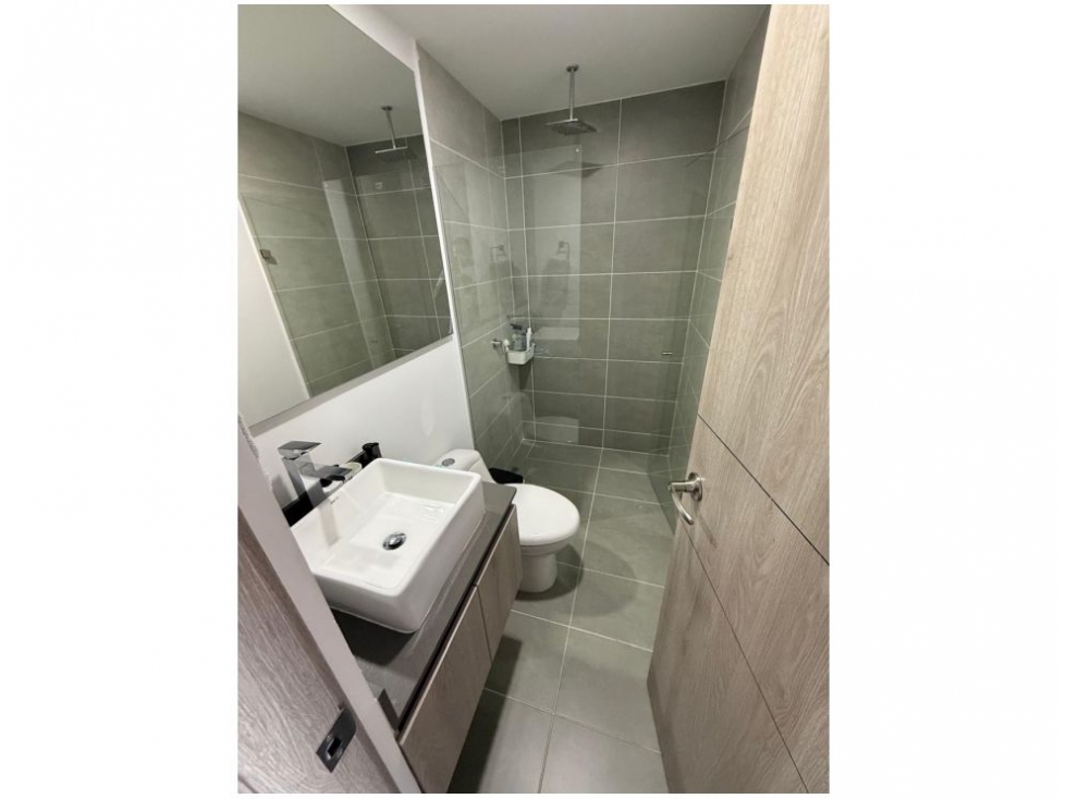 Apartamento en venta en La Abadia, Medellín · foto 8 de 13