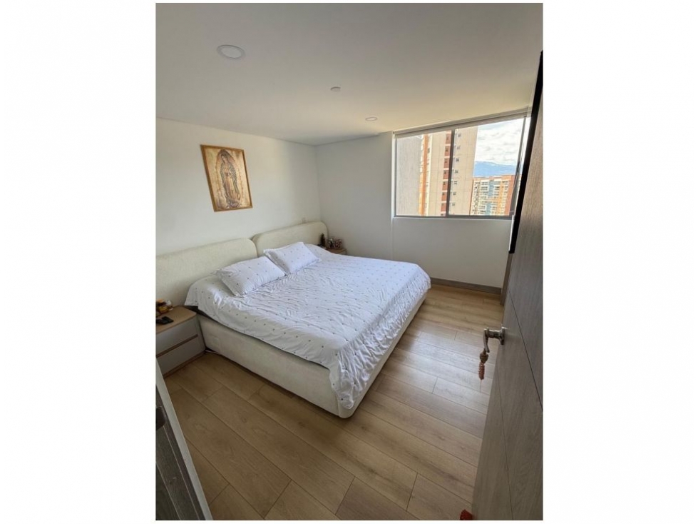 Apartamento en venta en La Abadia, Medellín · foto 10 de 13