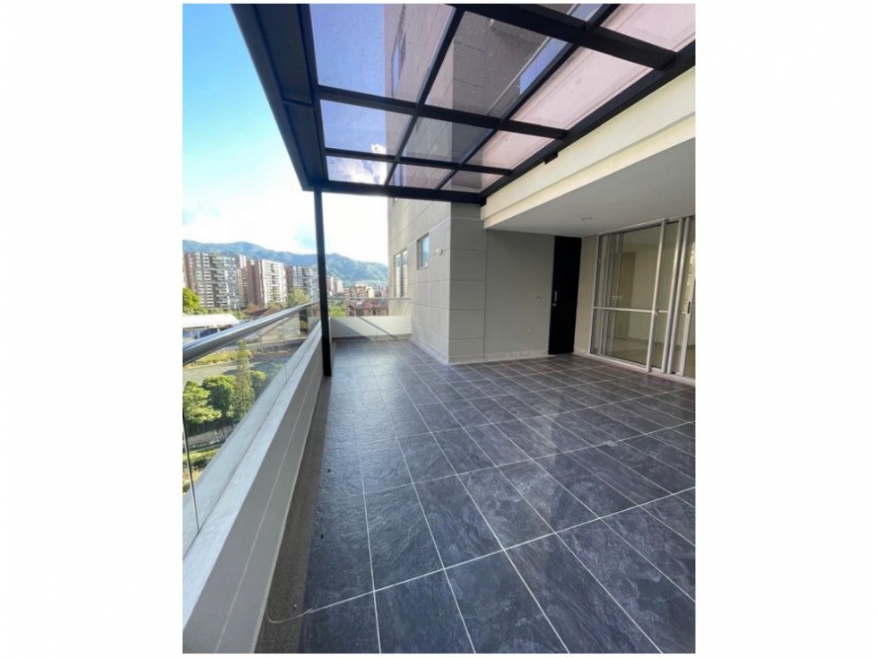 Apartamento en venta en Camino Verde, Envigado · foto 4 de 10