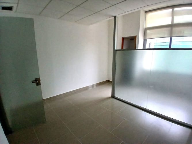 Consultorio en venta en Portal De Genovés, Barranquilla, 37 m² · foto 2 de 6