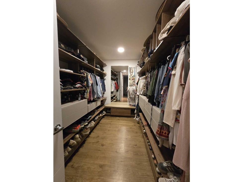 Apartamento en venta en Los Balsos, Medellín · foto 18 de 24
