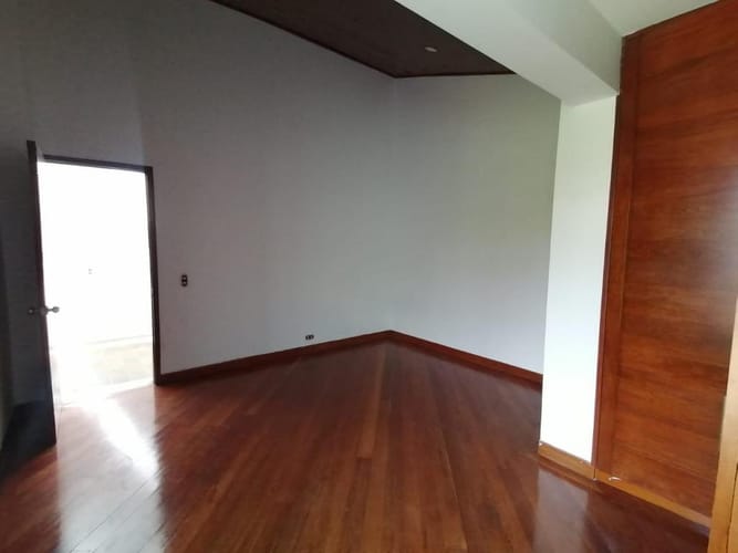 Casa de 3 alcobas en venta en Santa Lucia, Chía, 350 m² · foto 15 de 24