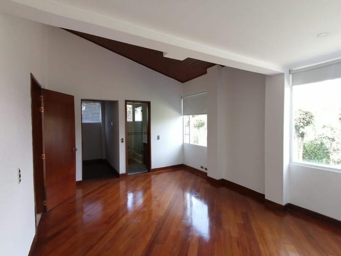 Casa de 3 alcobas en venta en Santa Lucia, Chía, 350 m² · foto 17 de 24