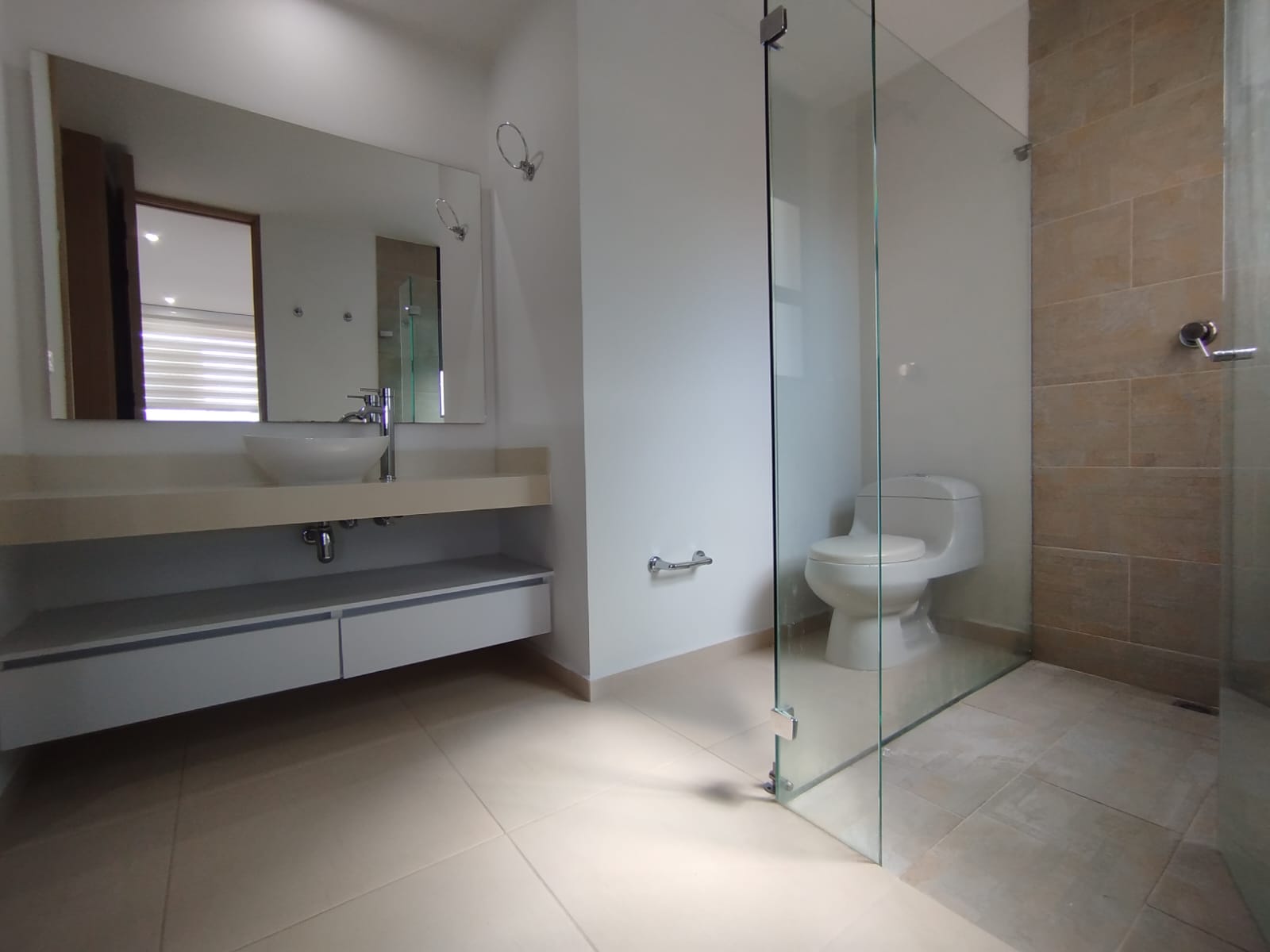 Apartamento en arriendo en Centro, Rionegro · foto 8 de 14