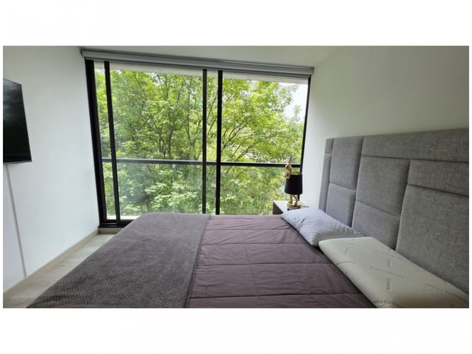 Apartamento de 2 alcobas en venta en El Poblado, Medellín, 102 m² · foto 14 de 21
