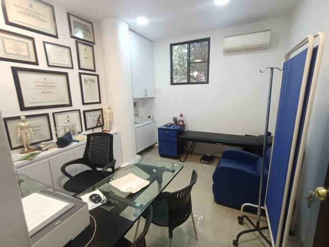 Local en venta en Tequendama, Cali, 214 m² · foto 7 de 23