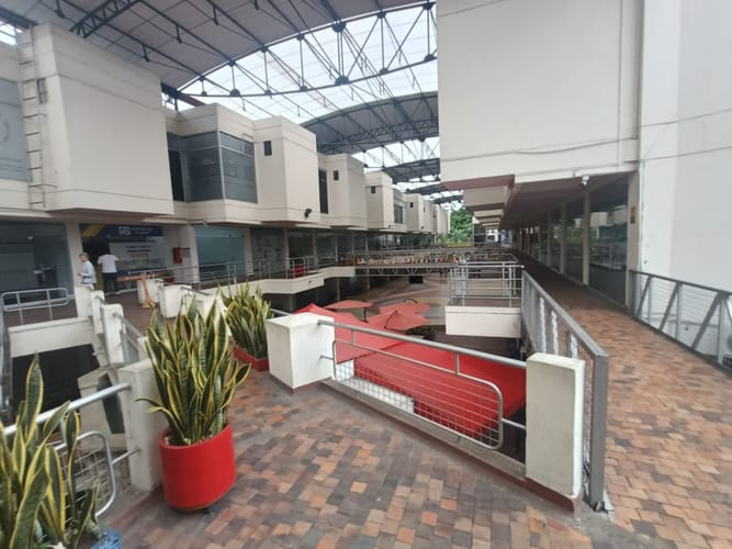 Local en venta en Tequendama, Cali, 214 m² · foto 23 de 23