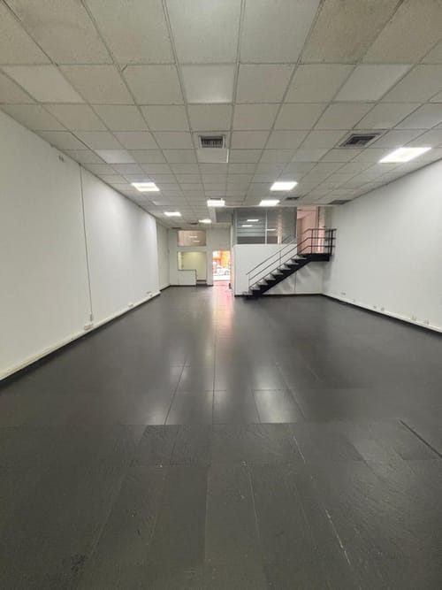 Local en arriendo en Santa Monica, Cali, 200 m² · foto 2 de 10