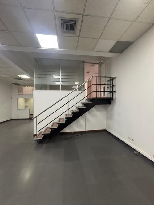 Local en arriendo en Santa Monica, Cali, 200 m² · foto 3 de 10