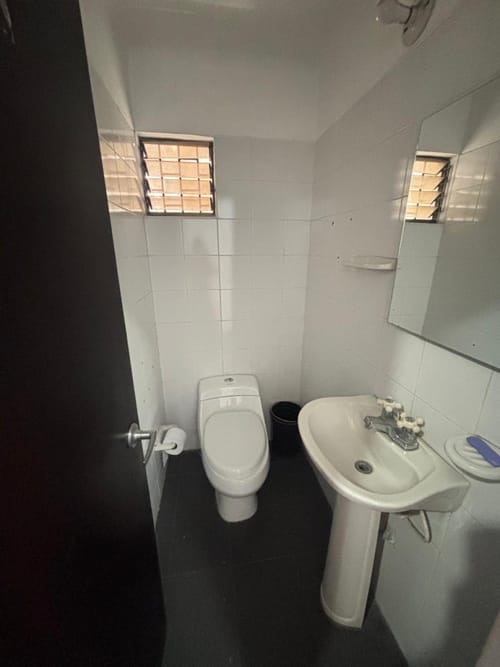 Local en arriendo en Santa Monica, Cali, 200 m² · foto 10 de 10