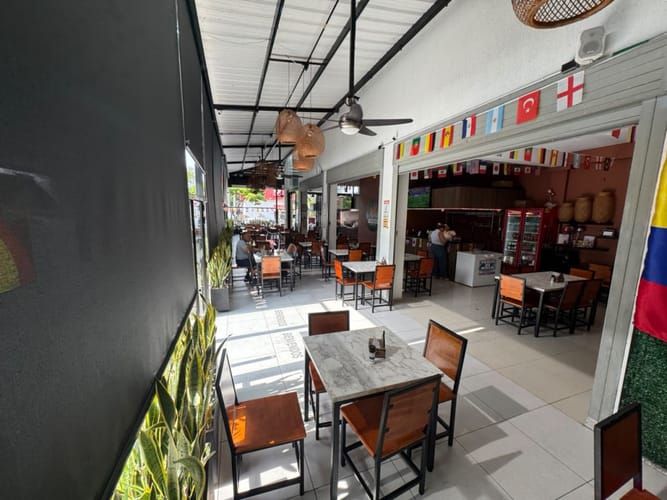 Local en venta en Urbanizacion La Merced, Cali, 207 m² · foto 2 de 16