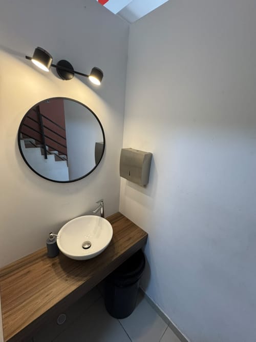 Local en venta en Urbanizacion La Merced, Cali, 207 m² · foto 15 de 16