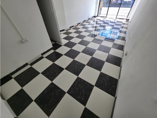 Local en arriendo en Colon, Medellín, 38 m² · foto 3 de 7
