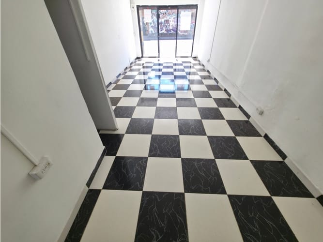 Local en arriendo en Colon, Medellín, 38 m² · foto 4 de 7