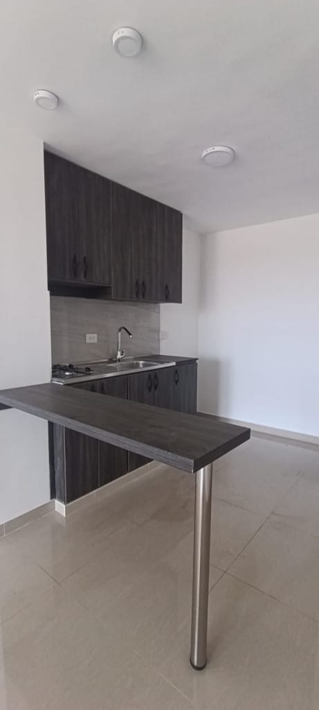 Apartamento de 2 alcobas en arriendo en Parque Natura, Jamundí, 56 m² · foto 6 de 24