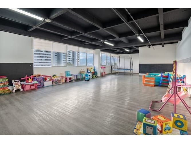 Apartamento de 3 alcobas en venta en El Poblado, Medellín, 72 m² · foto 15 de 22