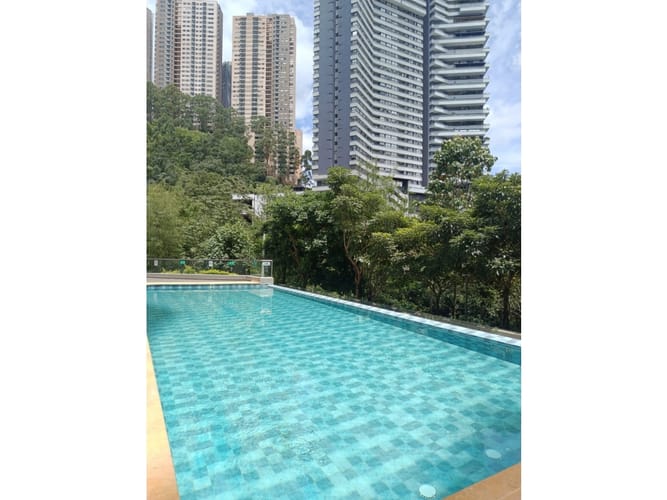 Apartamento de 3 alcobas en venta en El Poblado, Medellín, 72 m² · foto 21 de 22