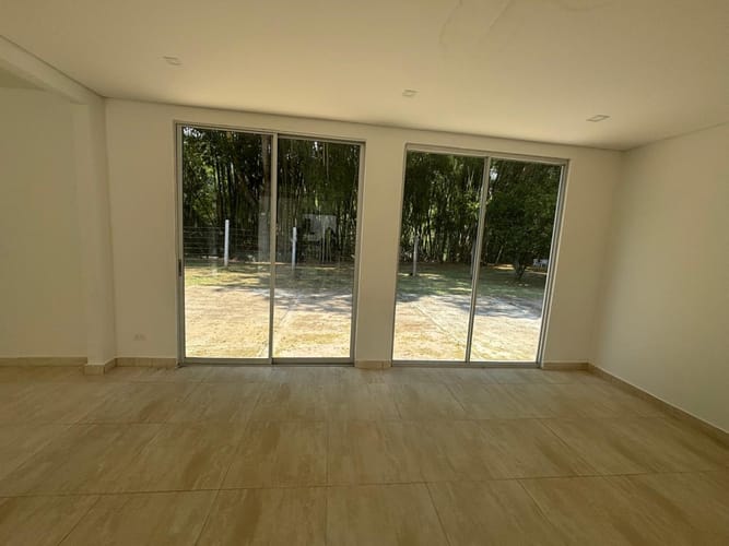 Casa de 3 alcobas en venta en Las Mercedes, Jamundí, 200 m² · foto 7 de 18