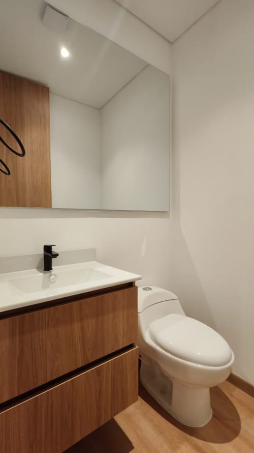 Apartaestudio en venta en Chico Norte, Bogotá, 43 m² · foto 8 de 19