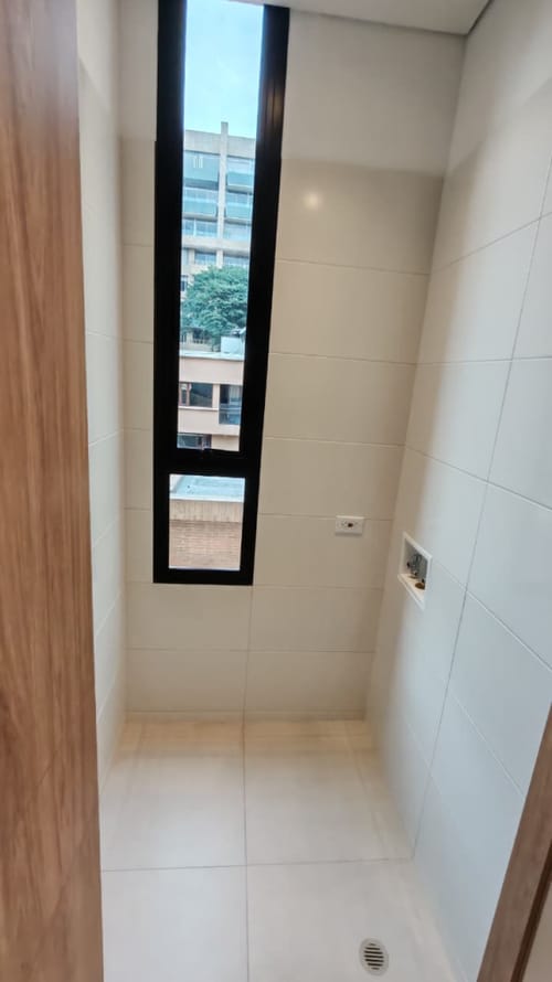 Apartaestudio en venta en Chico Norte, Bogotá, 43 m² · foto 13 de 19