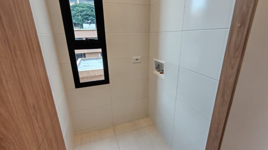 Apartaestudio en venta en Chico Norte, Bogotá, 43 m² · foto 14 de 19
