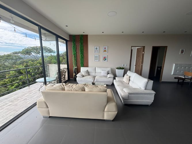 Finca en venta en Potrerito, Jamundí, 325 m² · foto 2 de 24