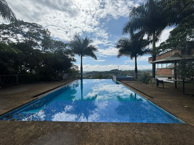 Finca en venta en Potrerito, Jamundí, 325 m² · foto 10 de 24