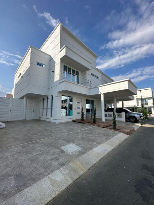$750.000.000 en Las Mercedes