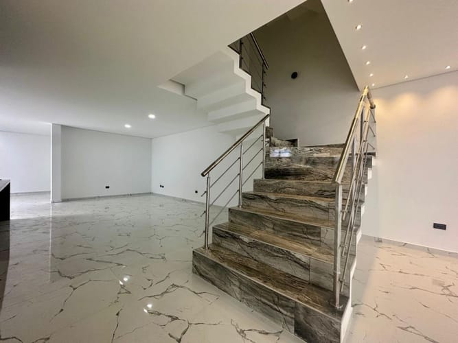 Casa de 5 alcobas en venta en Las Mercedes, Jamundí, 460 m² · foto 7 de 23