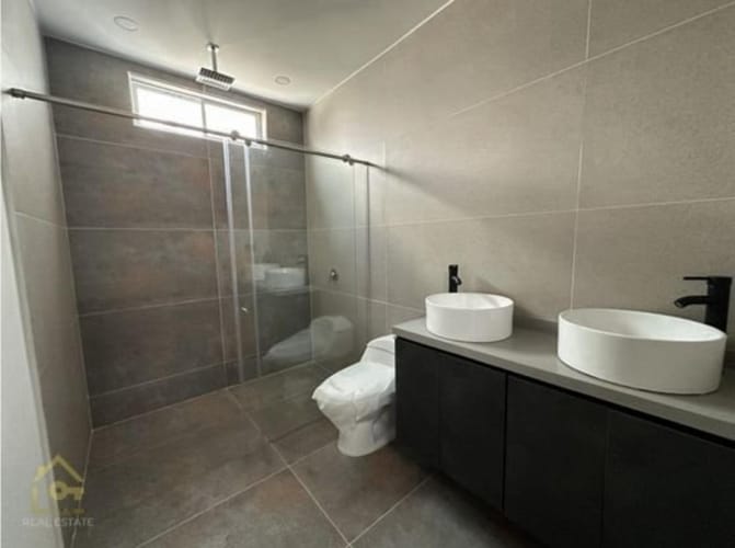 Casa de 5 alcobas en venta en Las Mercedes, Jamundí, 460 m² · foto 10 de 23