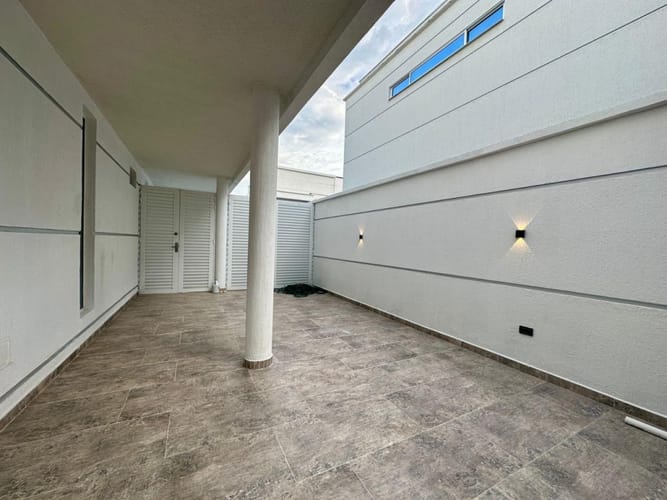 Casa de 5 alcobas en venta en Las Mercedes, Jamundí, 460 m² · foto 16 de 23