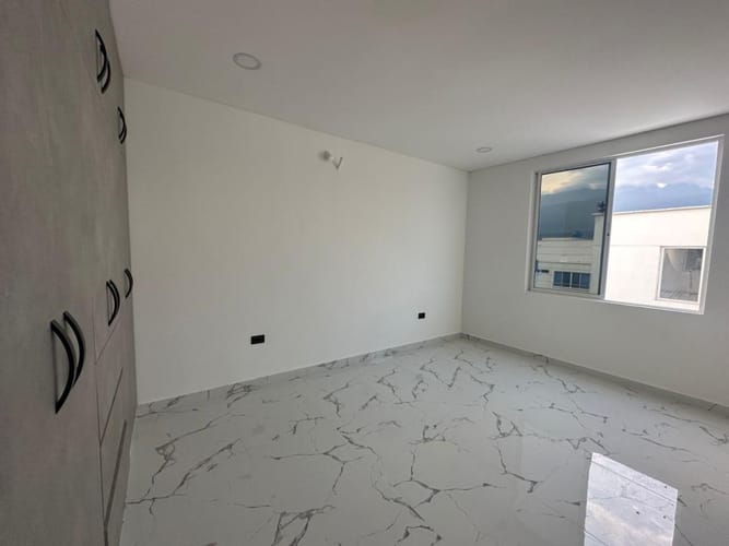 Casa de 5 alcobas en venta en Las Mercedes, Jamundí, 460 m² · foto 18 de 23