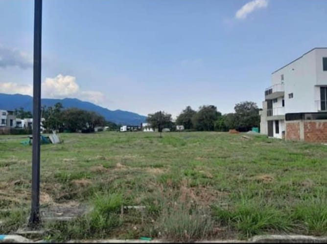 Casa de 5 alcobas en venta en Las Mercedes, Jamundí, 460 m² · foto 21 de 23