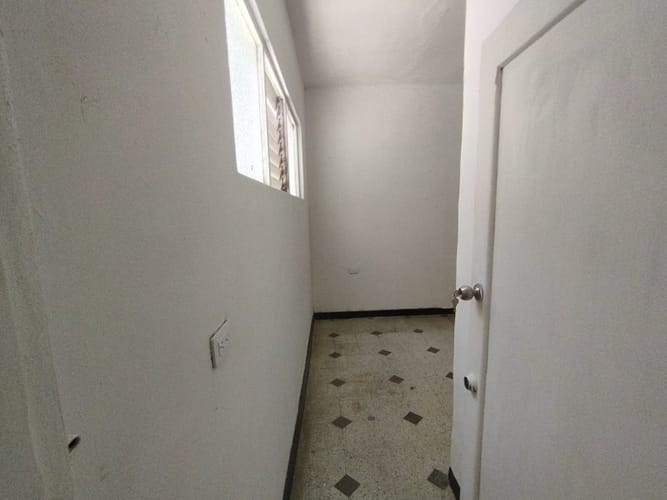 Apartamento de 2 alcobas en arriendo en San Joaquin, Medellín, 65 m² · foto 3 de 14