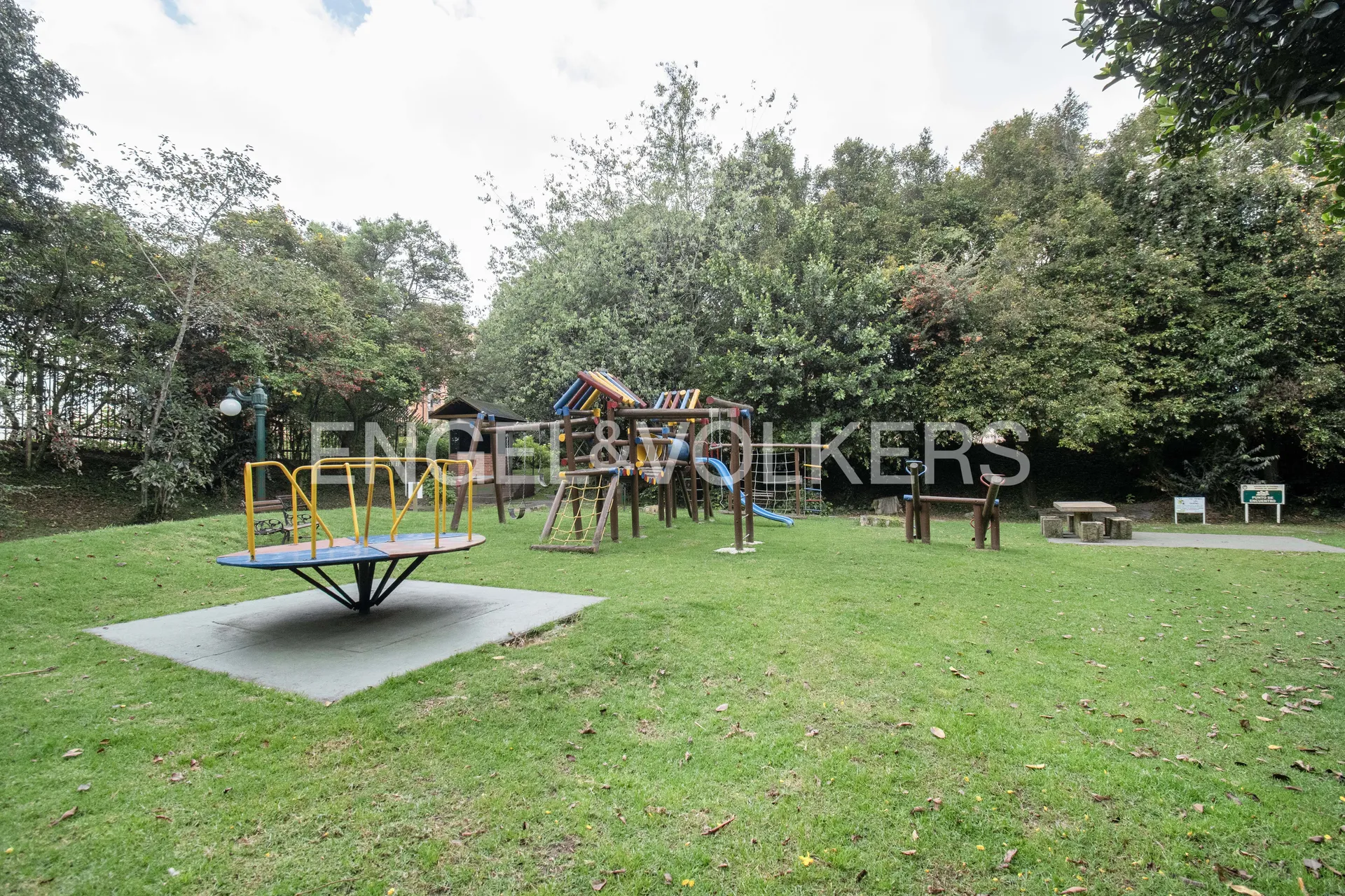 Casa en venta en Bosques Del Marques, Bogotá · foto 21 de 23
