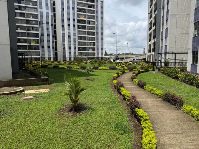 Casa de 3 alcobas en venta en Las Mercedes, Jamundí, 65 m² · foto 23 de 24