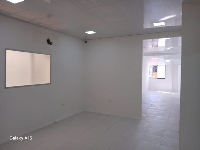 Edificio en venta en Champagnat, Cali, 575 m² · foto 13 de 24