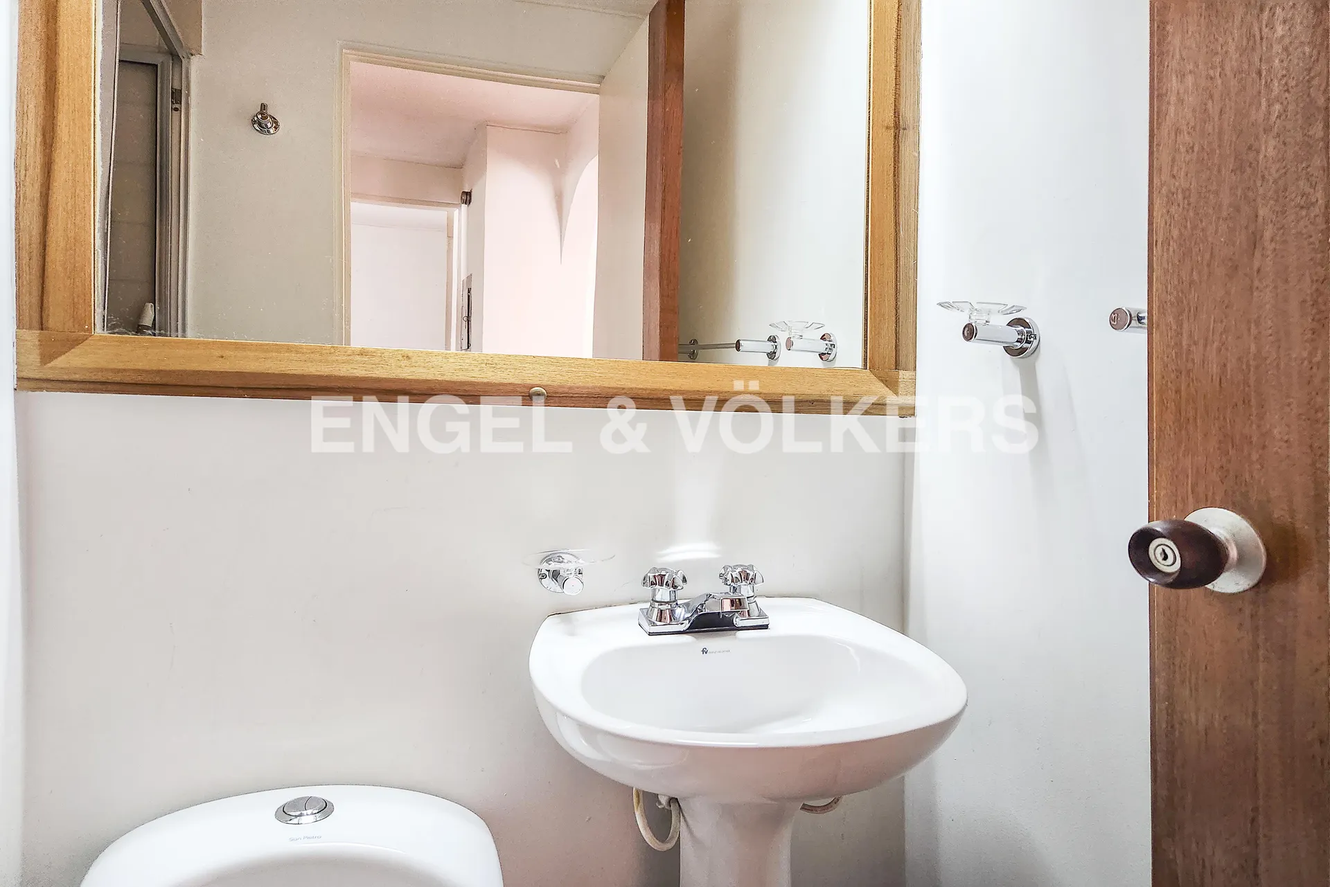 Apartamento en venta en Cedritos, Bogotá · foto 4 de 9