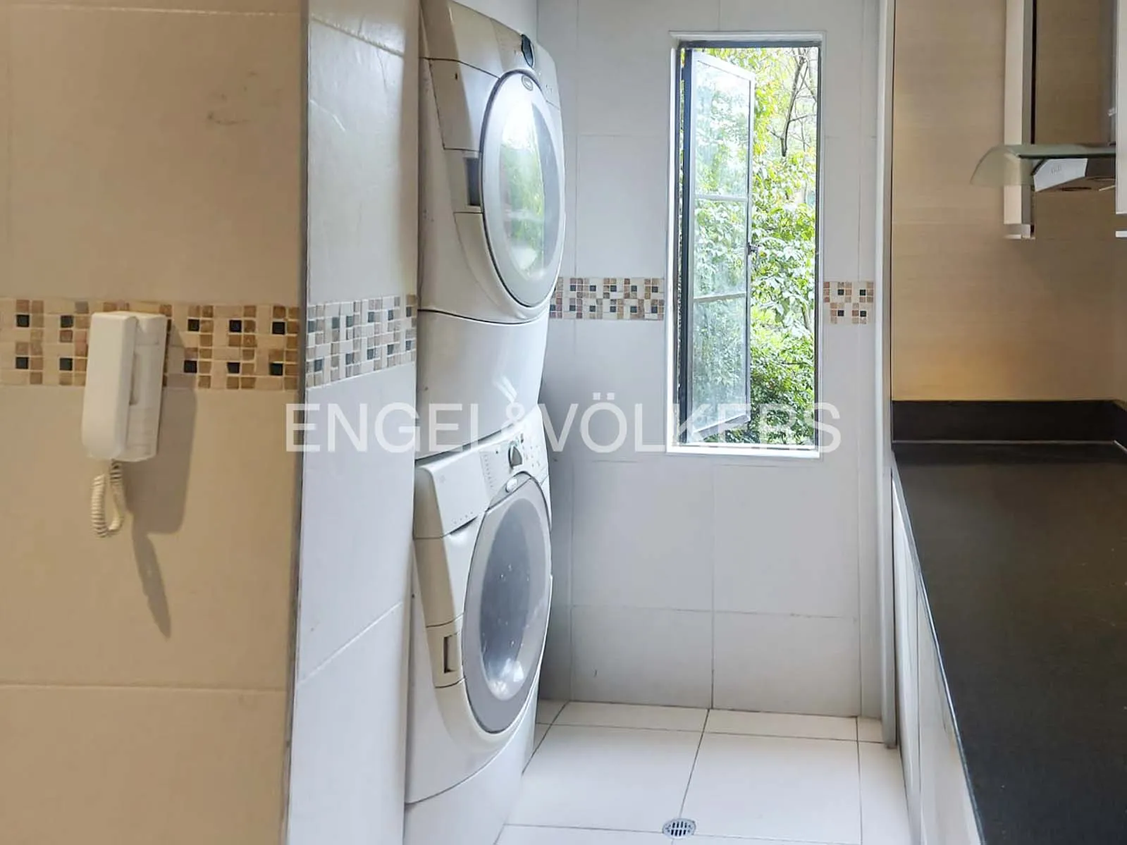 Apartamento en venta en Los Rosales, Bogotá · foto 9 de 10