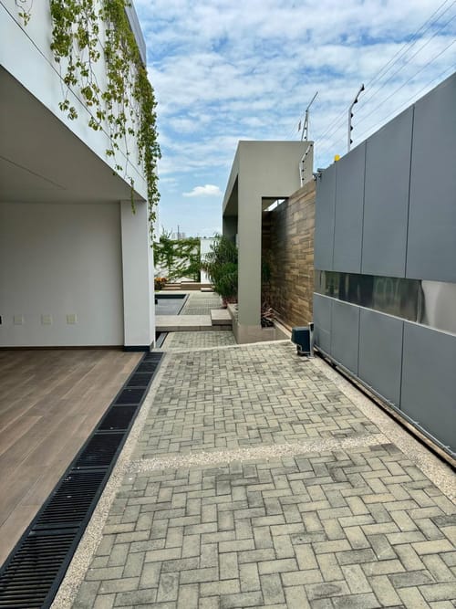 Casa de 5 alcobas en venta en Ciudad Jardin, Cali, 1222 m² · foto 10 de 24