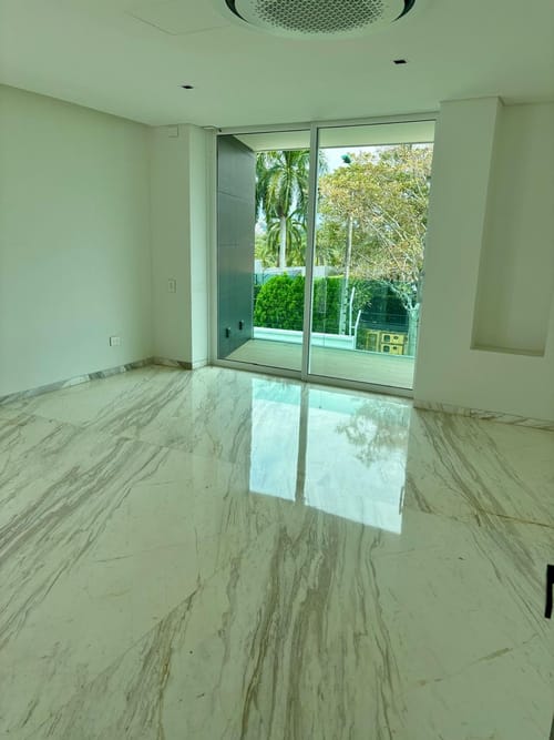 Casa de 5 alcobas en venta en Ciudad Jardin, Cali, 1222 m² · foto 12 de 24