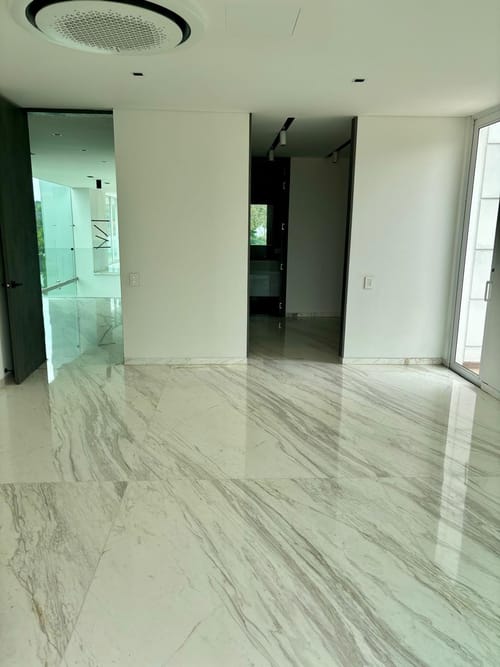 Casa de 5 alcobas en venta en Ciudad Jardin, Cali, 1222 m² · foto 13 de 24