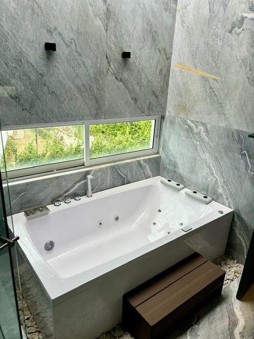 Casa de 5 alcobas en venta en Ciudad Jardin, Cali, 1222 m² · foto 19 de 24