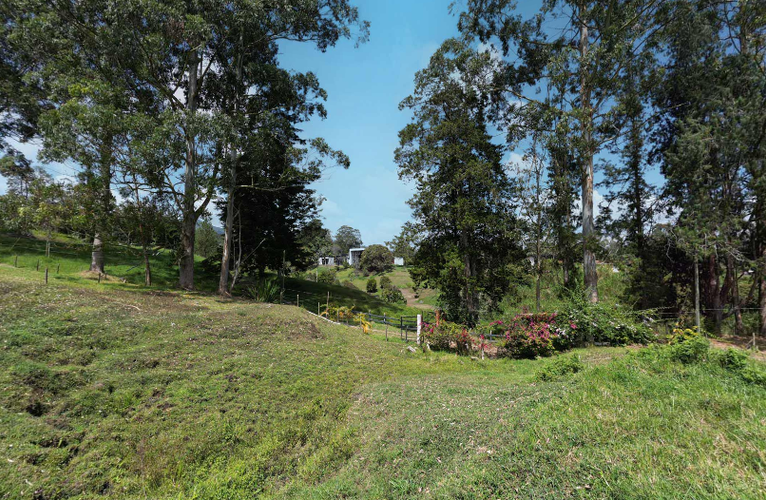 Lote en venta en Tablacito, Rionegro, 1371 m² · foto 2 de 7