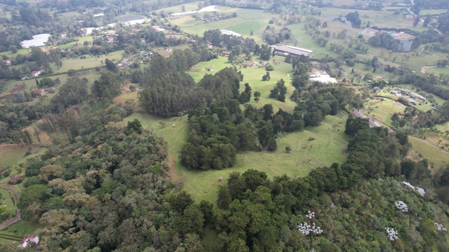 Lote en venta en Tablacito, Rionegro, 1371 m² · foto 5 de 7