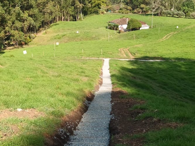 Lote en venta en Tablacito, Rionegro, 1371 m² · foto 6 de 7