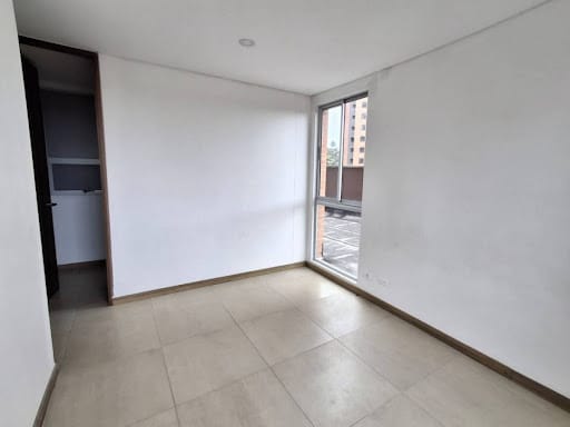 Apartamento de 3 alcobas en venta en Rionegro, 69 m² · foto 10 de 17